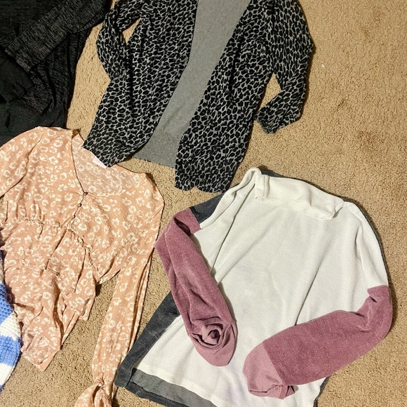 Women's Sweater Collection - Multi-Color - Picture 6 of 6